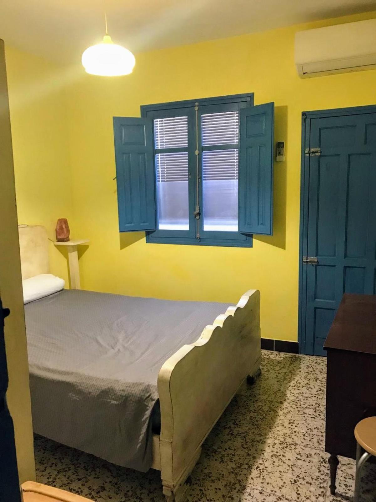 Casita La Paloma Bonita Del Pescador Hasta 5 Personas En El Casco Antiguo La Medina Centro Almeria Bajo Alcazaba Terraza Buena Vista Parking Privado Y Sabanas En Opcion Exterior foto