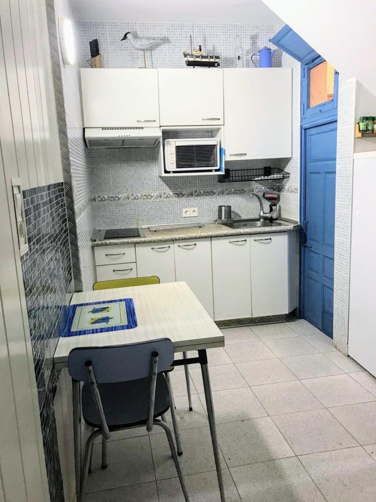 Casita La Paloma Bonita Del Pescador Hasta 5 Personas En El Casco Antiguo La Medina Centro Almeria Bajo Alcazaba Terraza Buena Vista Parking Privado Y Sabanas En Opcion Exterior foto