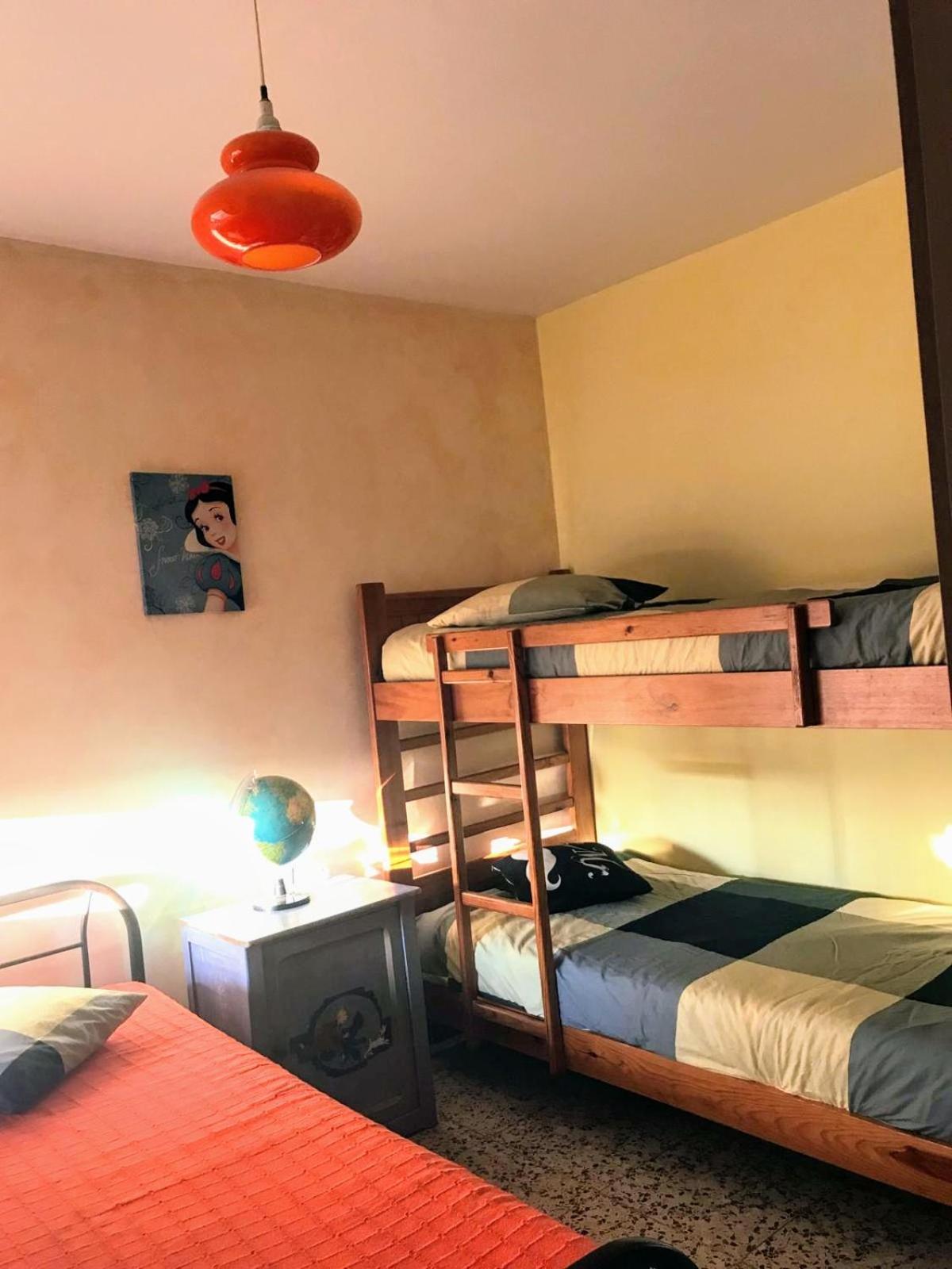 Casita La Paloma Bonita Del Pescador Hasta 5 Personas En El Casco Antiguo La Medina Centro Almeria Bajo Alcazaba Terraza Buena Vista Parking Privado Y Sabanas En Opcion Exterior foto