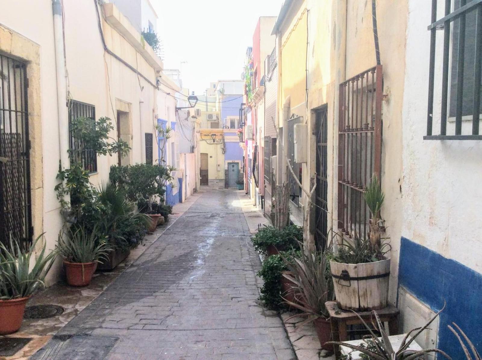 Casita La Paloma Bonita Del Pescador Hasta 5 Personas En El Casco Antiguo La Medina Centro Almeria Bajo Alcazaba Terraza Buena Vista Parking Privado Y Sabanas En Opcion Exterior foto